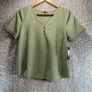 50TH Street Women Green Blouse Crocket Sleeve Detail PM Peasant NWT